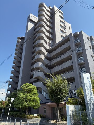鶴見緑地アーバンコンフォートの外観