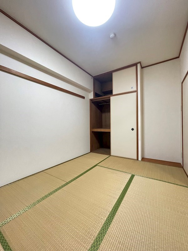 サンエービルの和室