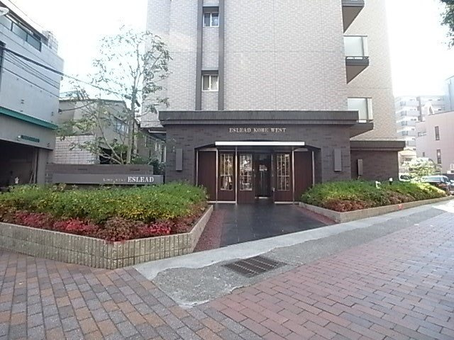 エスリード神戸WESTの外観