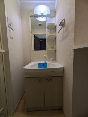ウインステージ天神南の洗面所