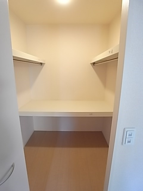 Brama甲東の収納