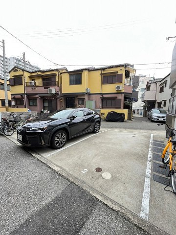 K's Court西宮北口の駐車場