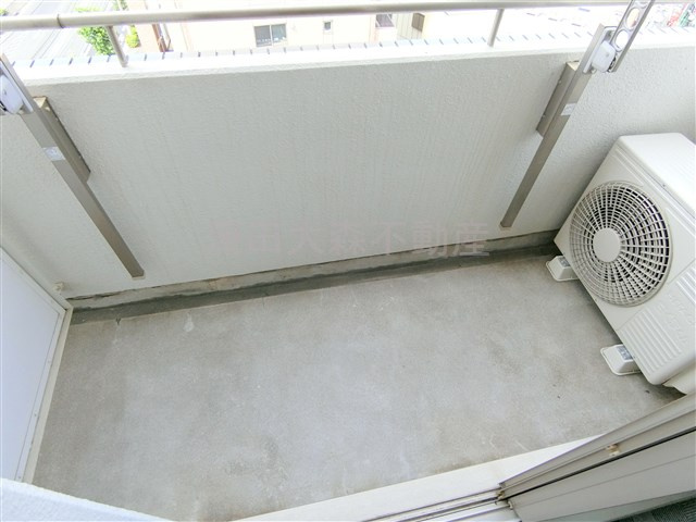 プラムパーク嶋田のバルコニー