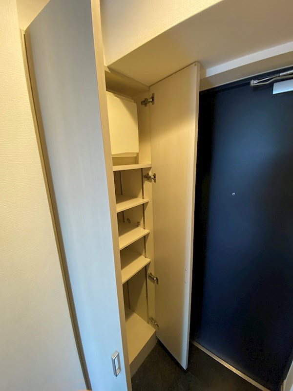アーバイル三軒茶屋の玄関