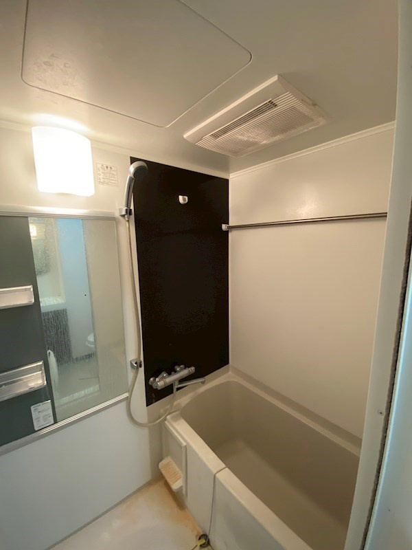 アーバイル三軒茶屋の浴室