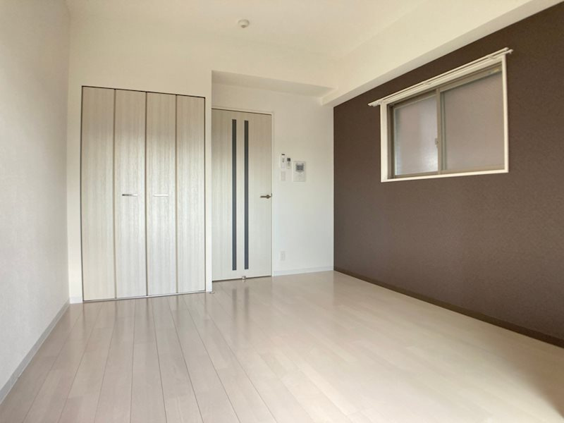 Hüttenwerke Osaka Nambaの居間・リビング
