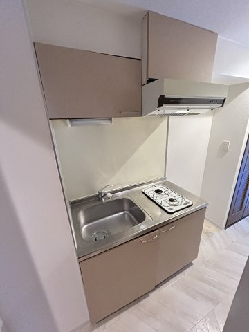 大阪市西区北堀江１丁目の賃貸マンションのキッチン