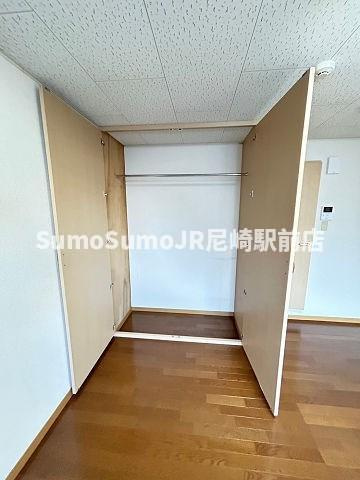 レオパレスみそのの収納|便利な収納スペースです