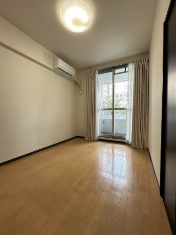 CLAIR　TOWERの寝室