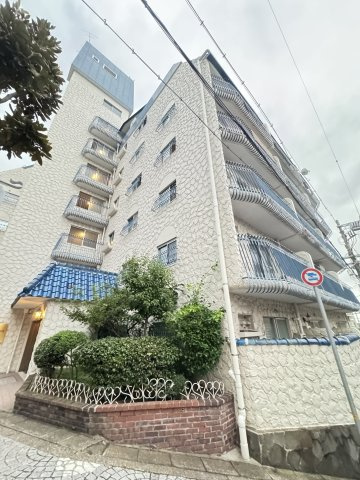 北野コーポラスの外観