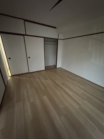 北野コーポラスの寝室
