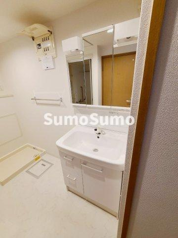 ＵＲルネシティ西宮津門の洗面所