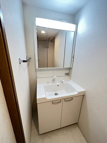 UＲルネシティ西宮津門　3号棟