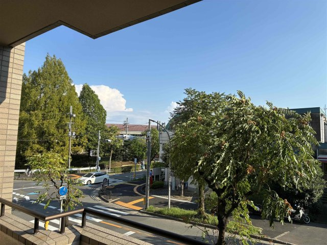 アストラル千里古江台の独立洗面台