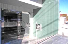 船橋市夏見３丁目の賃貸マンションのエントランス