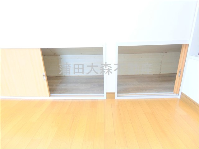 大田ハウスシオンの洋室|3階洋室8帖
