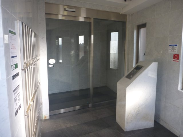 プレール南馬込のロビー|毎日通るロビーはこのようになっています