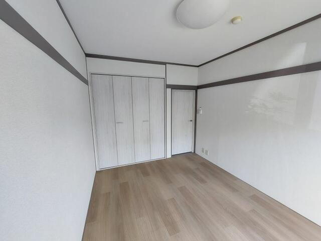 コーポフローレスの洋室