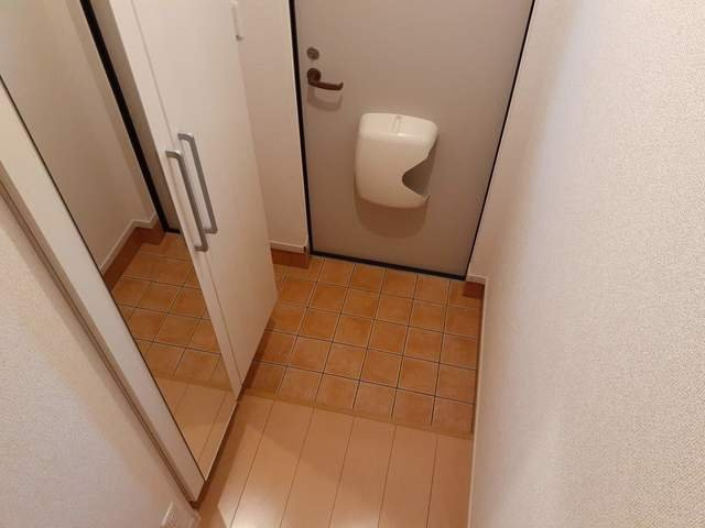 ハピナールの玄関