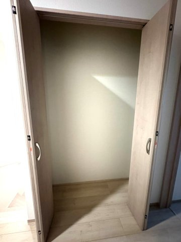 藤井寺市惣社2丁目の収納|全居室＋各階廊下に収納を完備♪衣類やおもちゃ、日用品など、お子さまの成長とともに増える荷物もすっきり整理しやすい住まいです。