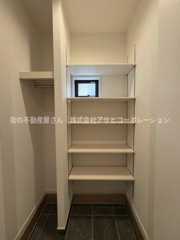 垂水区歌敷山3丁目　新築戸建て　１棟限定の収納|玄関のシューズクローゼット詳細写真です！