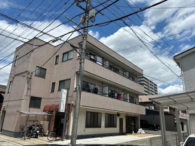浜谷マンションの外観