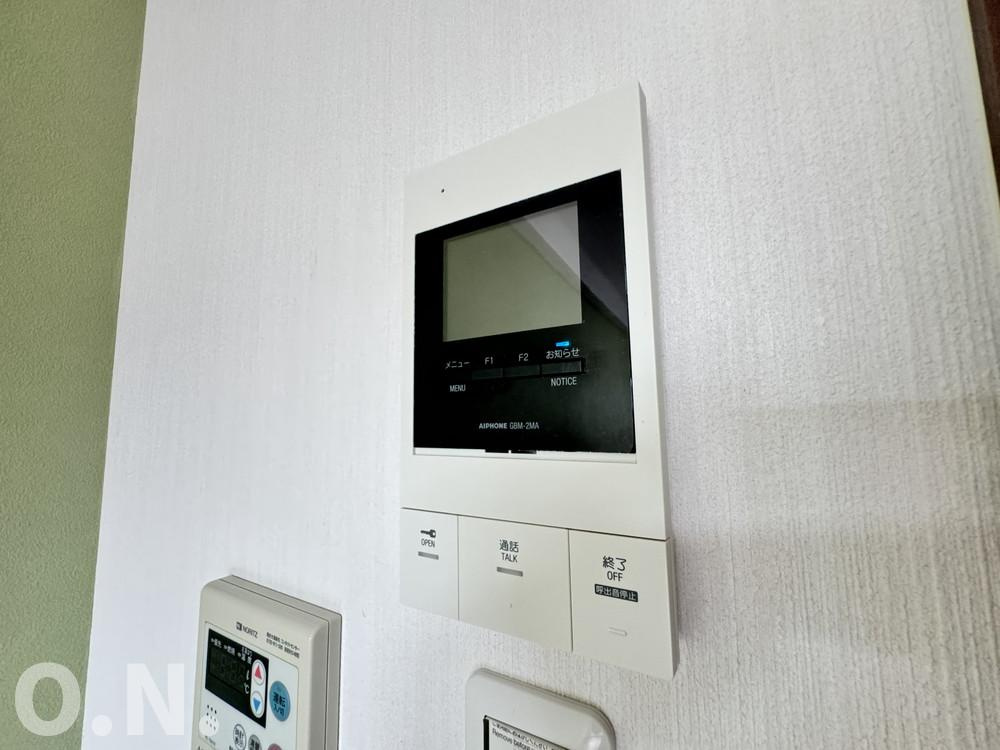ヒルズ八尾本町の外観