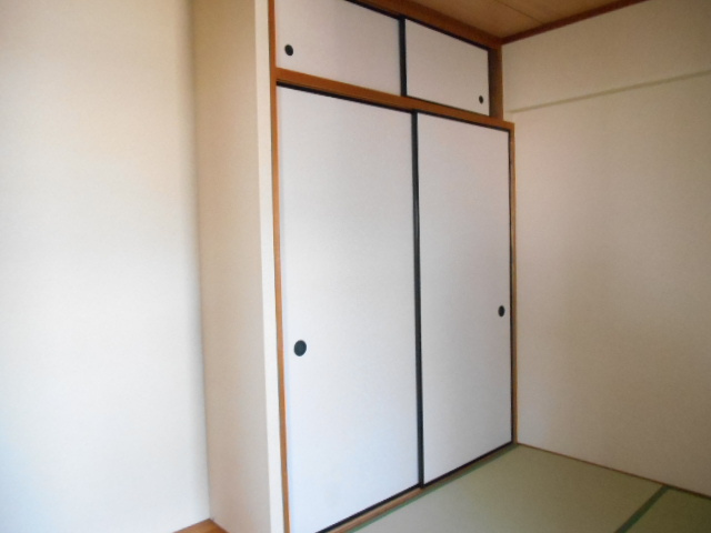 ユンヌホワイエの収納