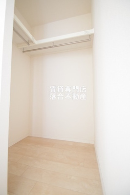 【収納】 | リバーサイドカネヤマ | 便利なウォークインクローゼット♪