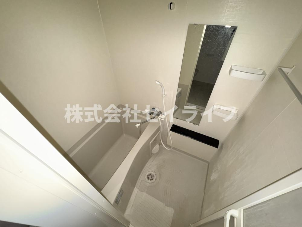 ヒルズ八尾本町の浴室