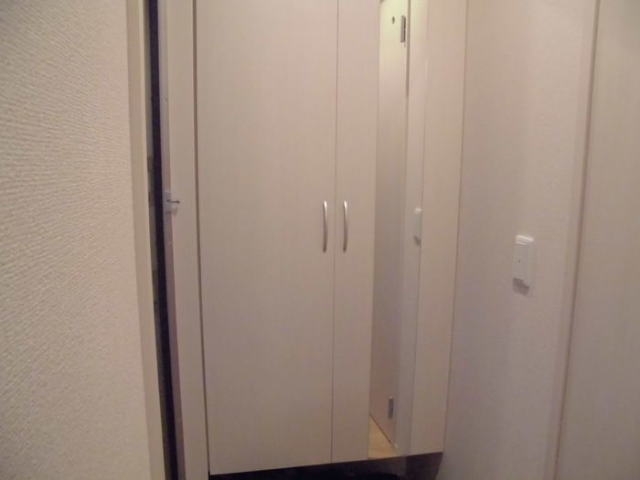 シーアネックスの玄関