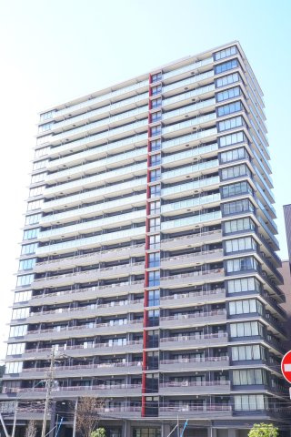 ロジュマンタワー梅田の外観