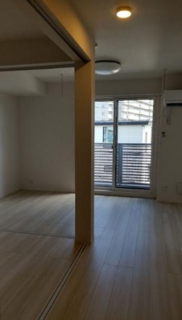 ジェンティーレ・トリヤマＶの居間・リビング