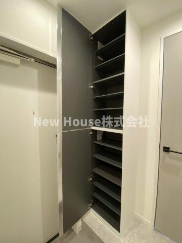 プラスドア目白台の収納