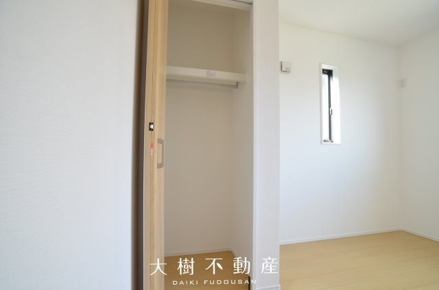 【洋室】 | 海老名市国分北3丁目 新築戸建て 全2棟【仲介手数料無料】 | 2階　洋室4（4.8帖）クローゼット