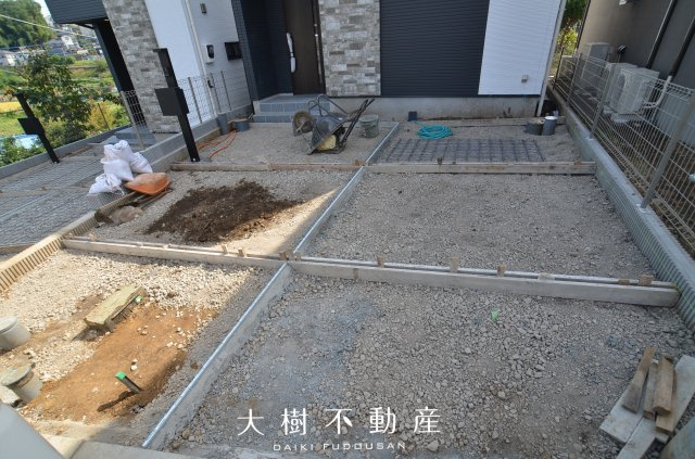 【駐車場】 | 海老名市国分北3丁目 新築戸建て 全2棟【仲介手数料無料】