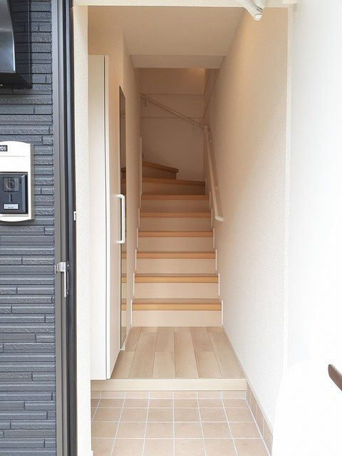 ファミーユ　Ｍの玄関