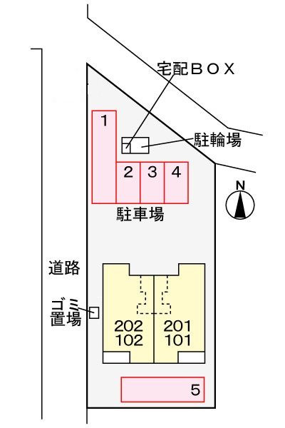 ファミーユ　Ｍの駐車場