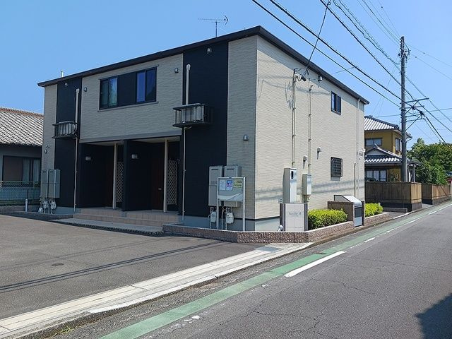 ファミーユ　Ｍの外観