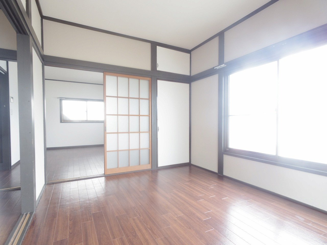 メゾン前原の内装