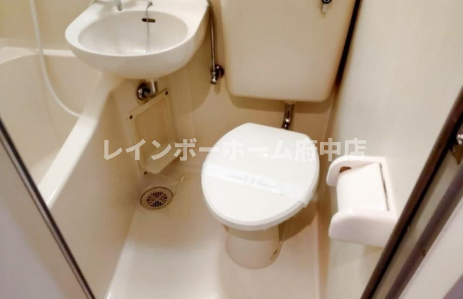 b’CASA多摩永山Ⅱre-bornのトイレ
