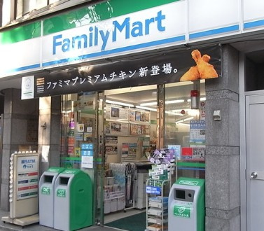 プラスドア目白台の周辺
