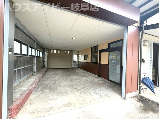 【駐車場】の画像