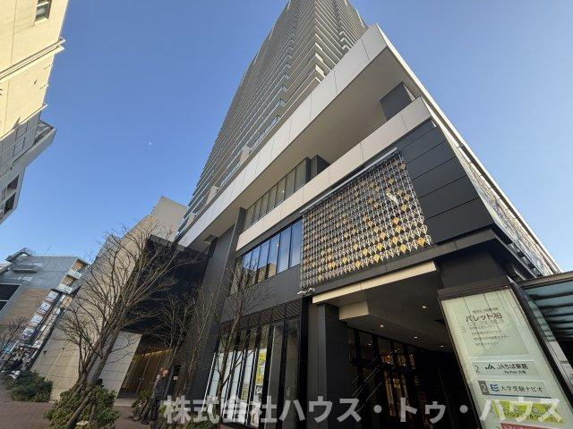 ライオンズタワー柏の外観