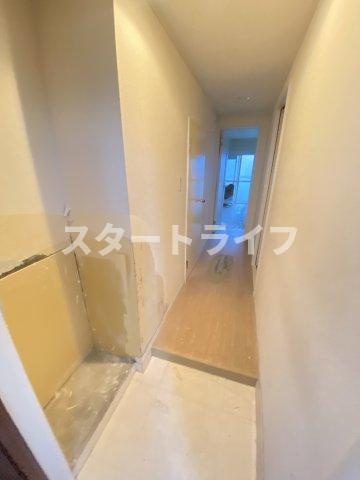 大阪市淀川区宮原２丁目の賃貸マンションの玄関