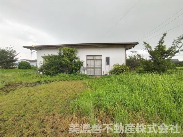 ５９０４２　海津市平田町蛇池事業用