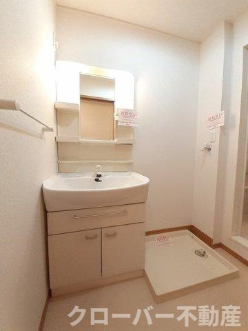 リバーサイド三条の洗面所