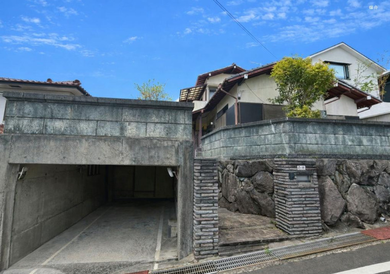 明石市大久保町高丘１丁目戸建の外観