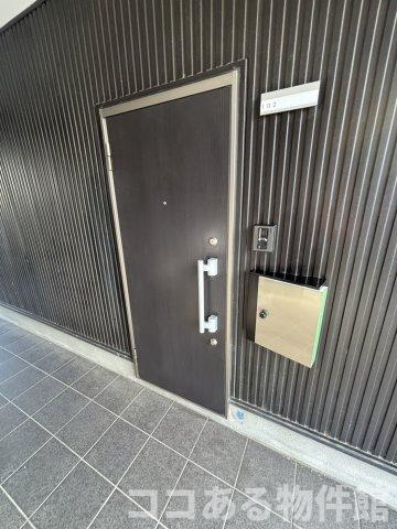 クレルリヴィエールの玄関