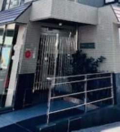 ＩＳＭ西日暮里のエントランス